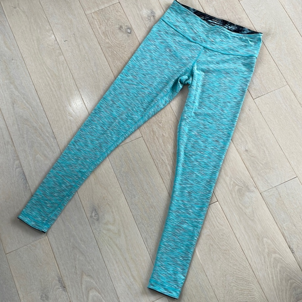 90 Degrees reversible workout pants